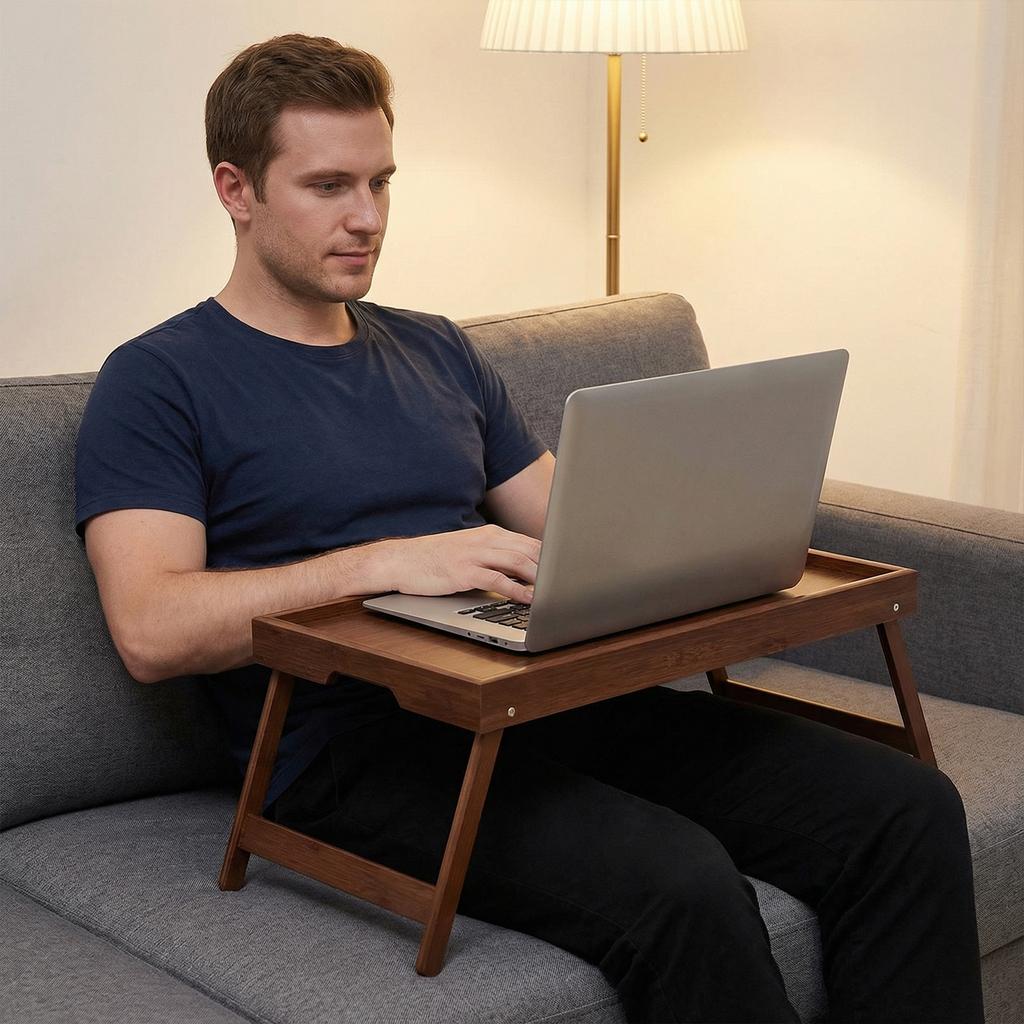 Tragbares multifunktionales Bambus-Serviertablett mit klappbaren Beinen Frühstück im Bett Tablett für Sofa Servieren Essen Arbeiten Lesen