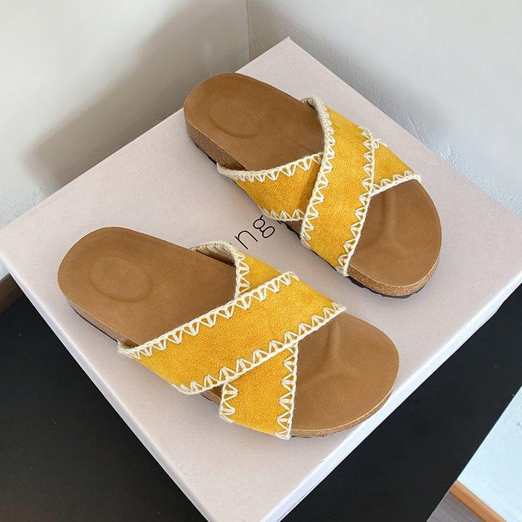 Large Size Slippers French Retro Style Cross Belt Flat Bottom Cool Slippers Women's Casual Versatile Beach Cool Slippers
