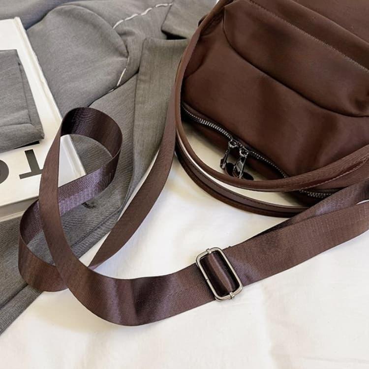 New women's fashion portable shoulder messenger bag