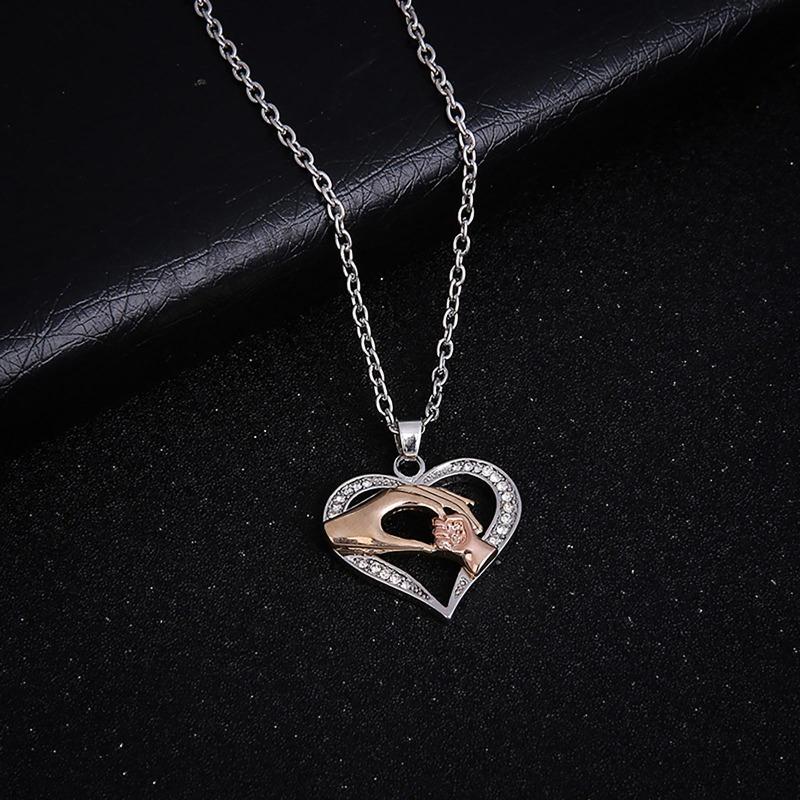 Women Mom Kid Fashion Hand-in-hand Heart-shaped Pendant Choker Short Necklace