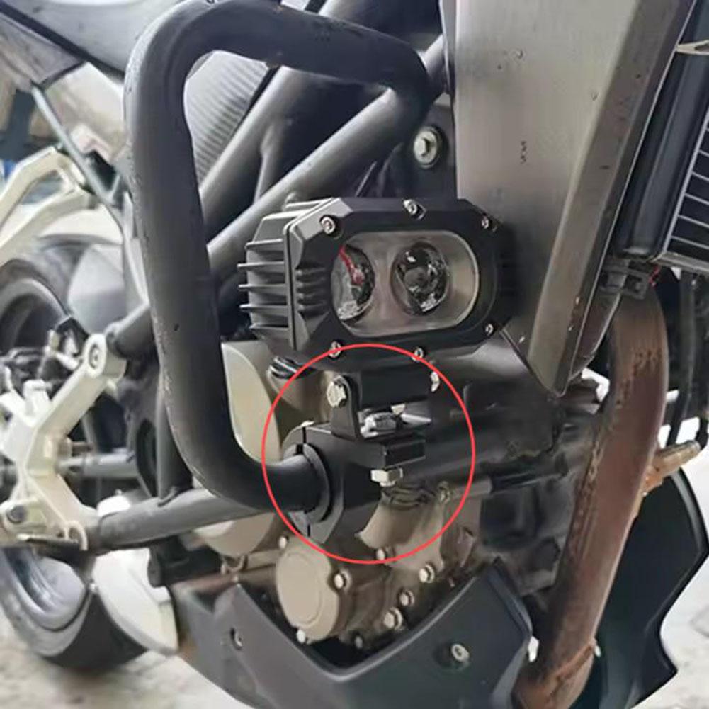 Držák Světlometu Svorka Držák Lampy na Motocykl Materiál Hliníková Slitina