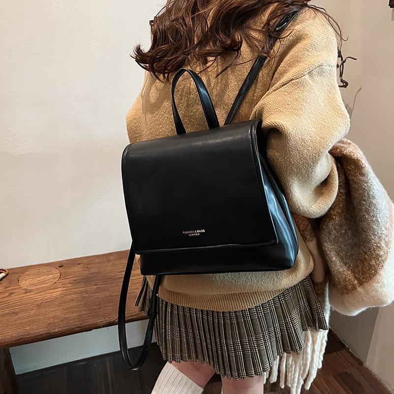 Premium sense versatile chain tote bag women's 2025 new large-capacity leisure commuting shoulder messenger bag
