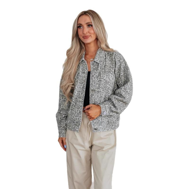 Womens Loose Fit Denim Jacket Fashionable Versatile Printed Wash Outerwear Street Style 2025 Fall Stand Collar Long Sleeve