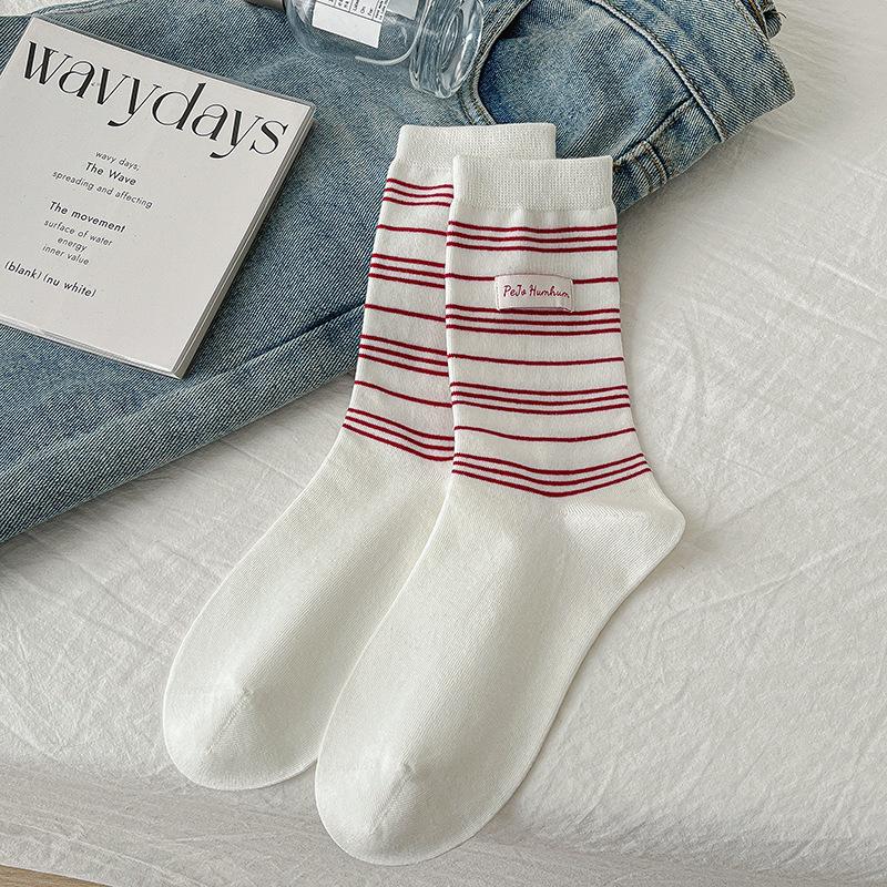 Female Autumn New Product Retro Fashion Assorted Striped Cloth Label College Wind Tube Cotton Socks