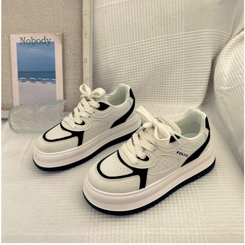 White Shoes Women's Thick Soled Spring and Autumn Casual Sports Shoes