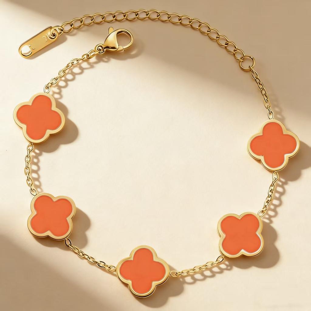 Stylish New Smooth Four-leaf Clover Bracelet Titanium Steel Double-sided Women's Bracelet