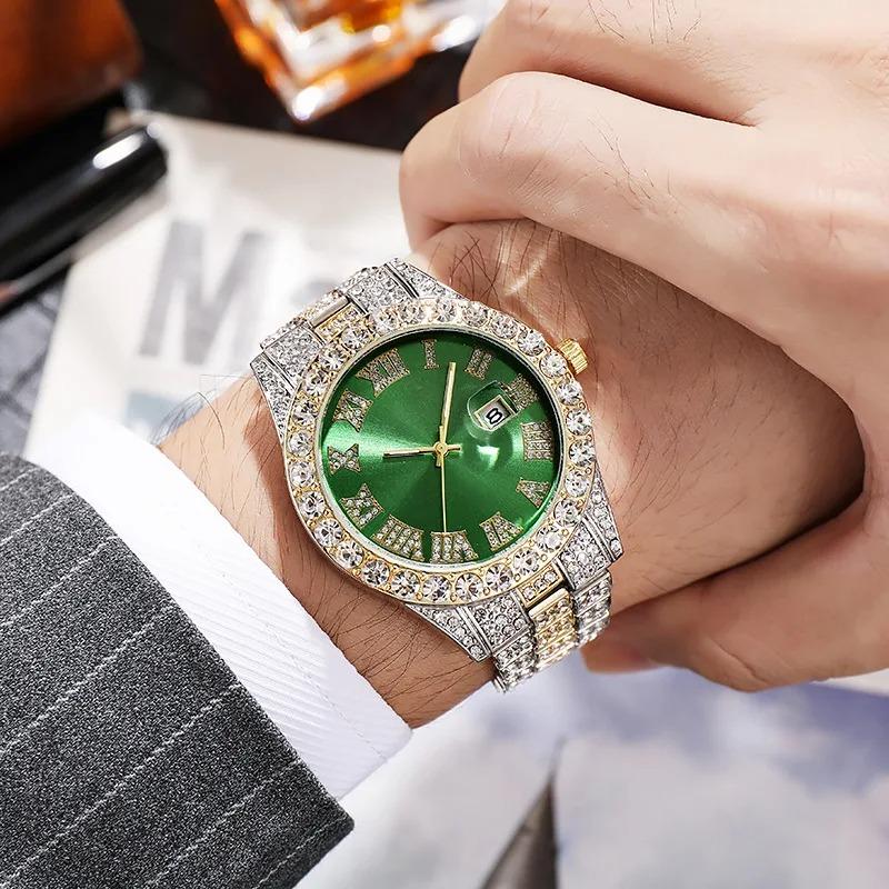 Personalized Hip Hop Watch with Shiny Rhinestones for Men Luxury Clock Band Length Iced Steel Belt 40mm Diameter Glass Dial