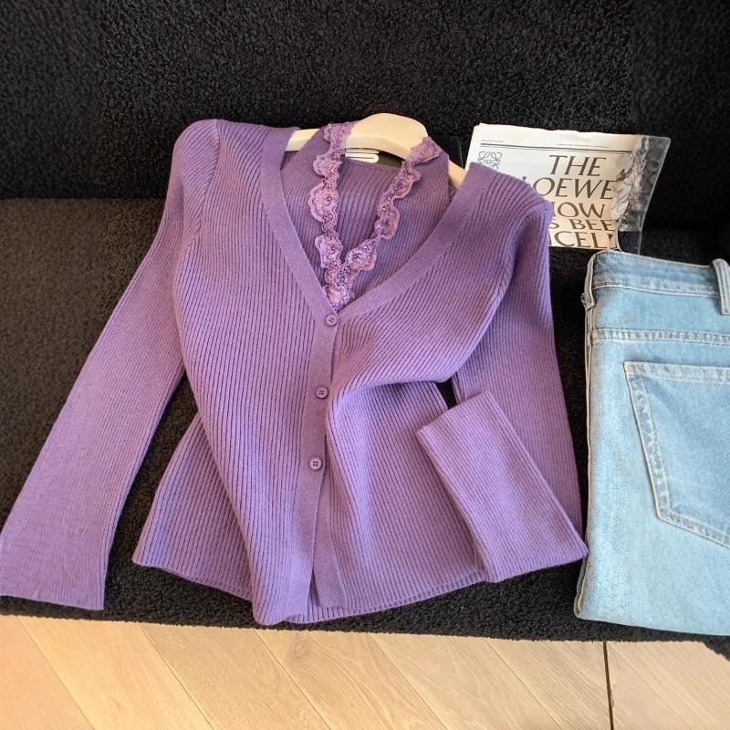 Autumn and winter new slim-fit lace splicing fake two-piece neck-hanging and thin versatile knitted sweater