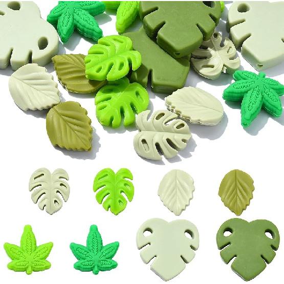 LiQunSweet 15 Pcs 15 Styles Christmas Theme Silicone Beads Santa Claus Tree Socks Snowman Snowflake Beads for DIY Jewelry Keychain Pen Craft