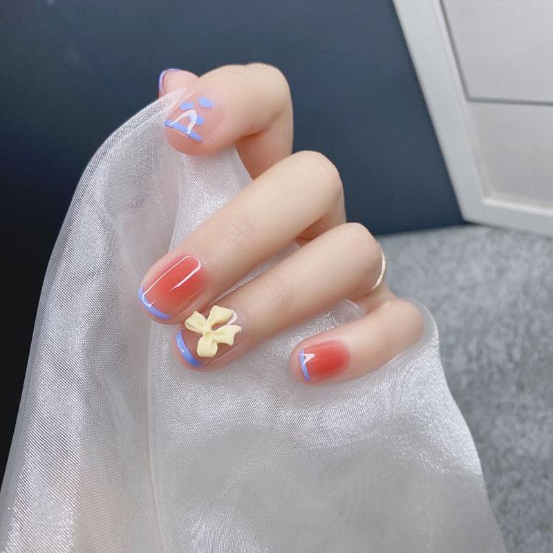 

30-Piece French Blush Bow Nail Art Stickers Set - Ready-to-Wear Nail Patches