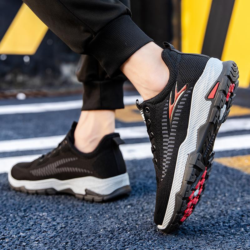 Printemps et été nouvelles chaussures de sport de voyage respirantes tissées à la mouche chaussures de montagne basses chaussures décontractées polyvalentes