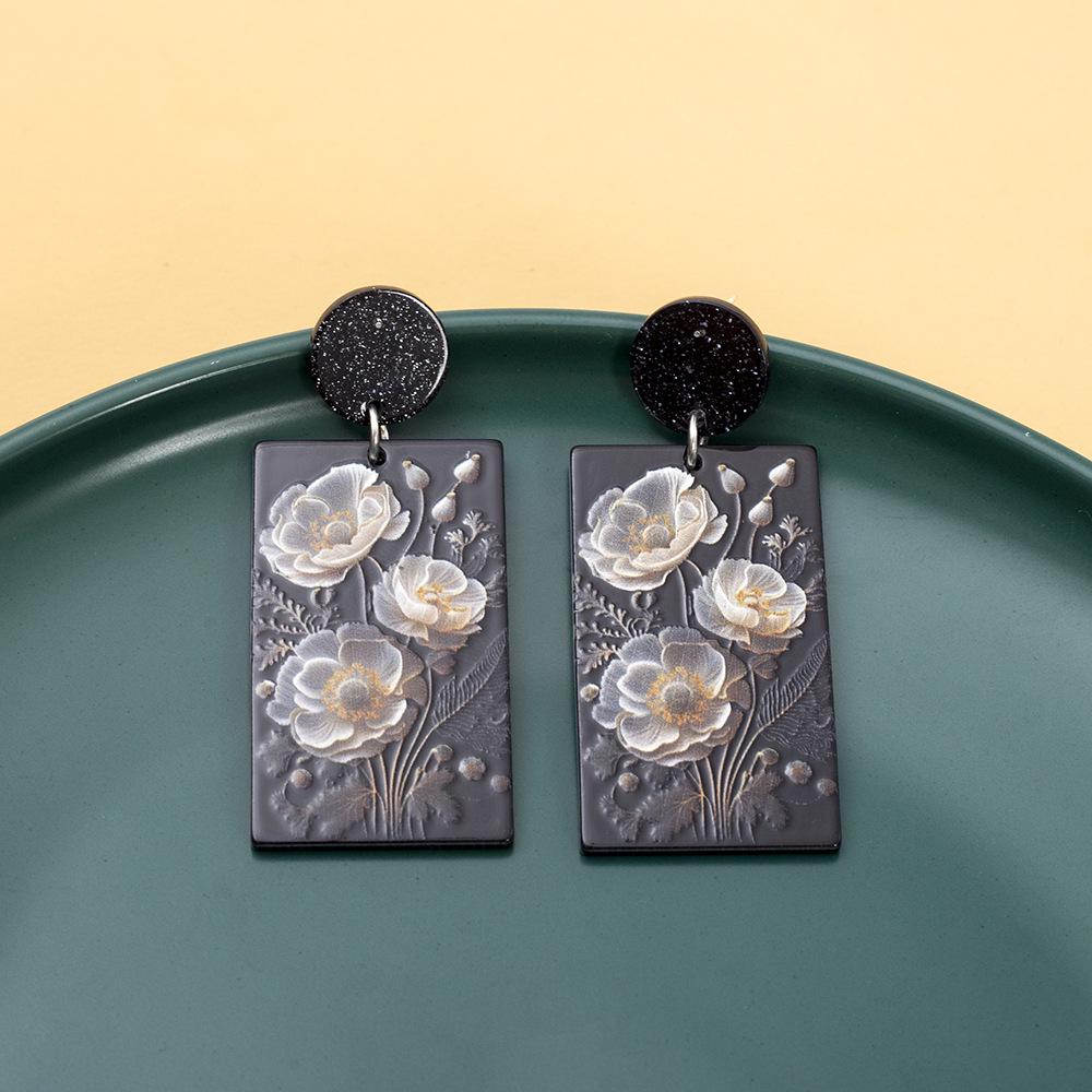 Vintage Geometric Black & White Flower Embossed Acrylic Earrings for Women