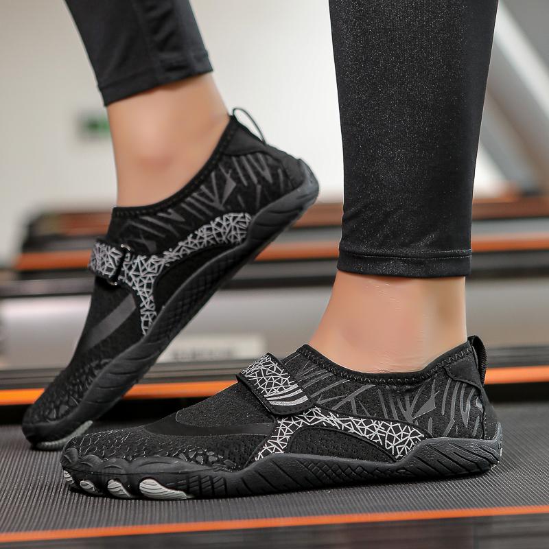 Barefoot sneakers indoor fitness squat yoga shoes lightweight soft sole treadmill bicycle ******** rope shoes