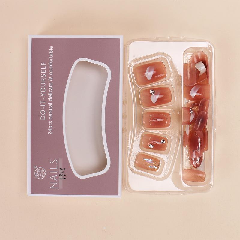 Aurora Prismatic Diamond Manicure: Medium Long Wearable Nail Patches
