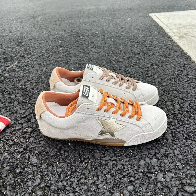 Nieuwe leren kleine vuile schoenen dames binnenhoogte verhoogt sterren vuile schoenen oude boardschoenen dames trend
