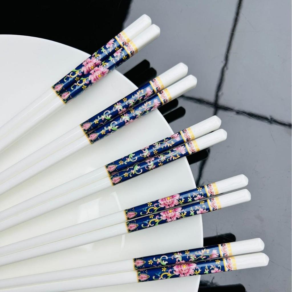 High-Temperature Resistant Luxury Macaron Color Ceramic Chopsticks - Easy To Clean