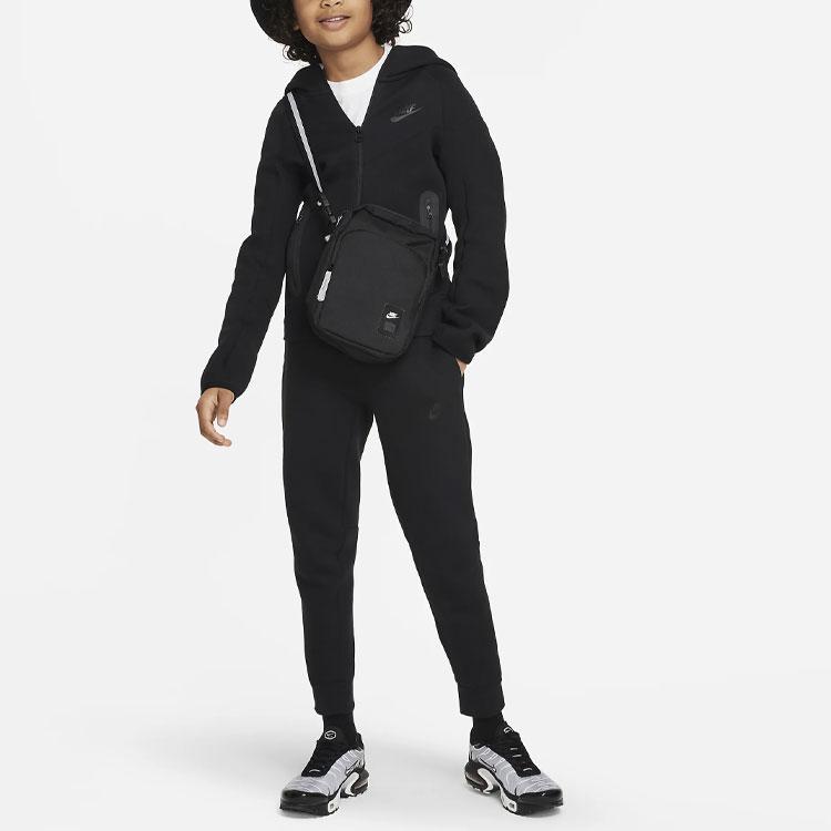 Nike Spor Giyim Çocuk Tech Polar Jogger Siyah/Siyah/Siyah Çocuk Sokak Giyimi FD3287-010