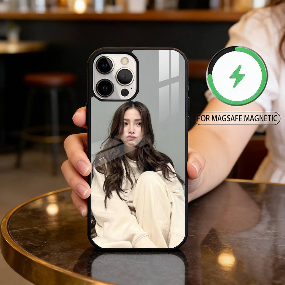 Schauspielerin B-Baifern P-Pimchanok Handyhülle Für iPhone17,16,15,14,13,12,11 Plus,Pro Max Magnetisch Für Magsafe Kabelloses Laden