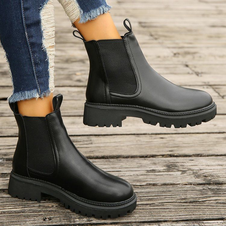 Internet celebrity velvet thick Martin boots women's 2025 autumn and winter new soft leather versatile height-increasing short boots cigarette boots