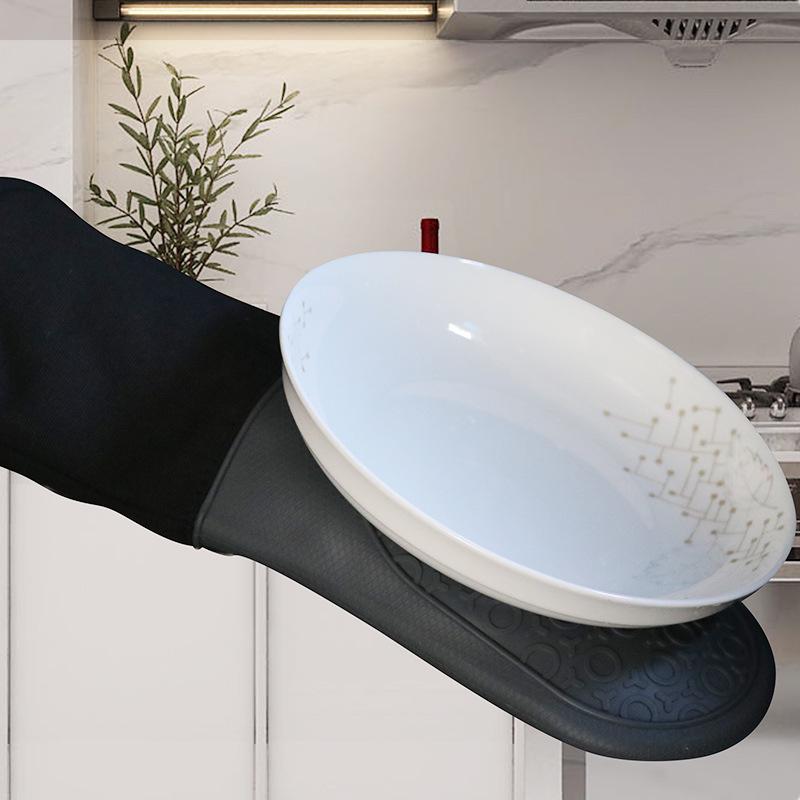 Nine Likes Thick Short Silicone Oven Gloves - Heat Resistant Kitchen Mitts with Two-Finger Design for Baking and Cooking