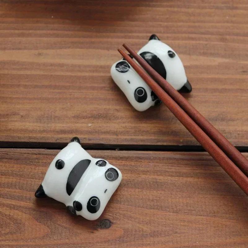 1pc Ceramic Cute Chopstick Holder Tableware Japanese Style Underglaze Restaurant Simple Oval Spoon Bracket Utensil for Kitchen
