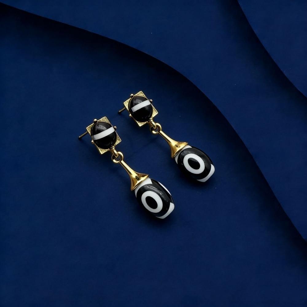 Retro Tibetan Earrings Ethnic Style Versatile Nepalese Niche Earrings Jewelry Stud Earrings Women