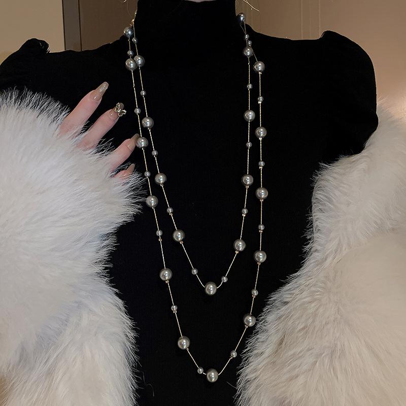 Elegant Rhinestone Pearl & Floral Geometric Necklace - French Retro Style for Autumn/Winter