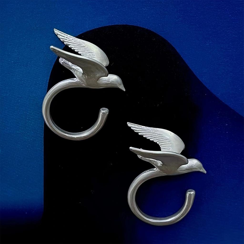 Adjustable Wild Bird Ring Symbolizing Freedom Ring With Intricate Detailing For Nature Enthusiasts Alloy Jewelry