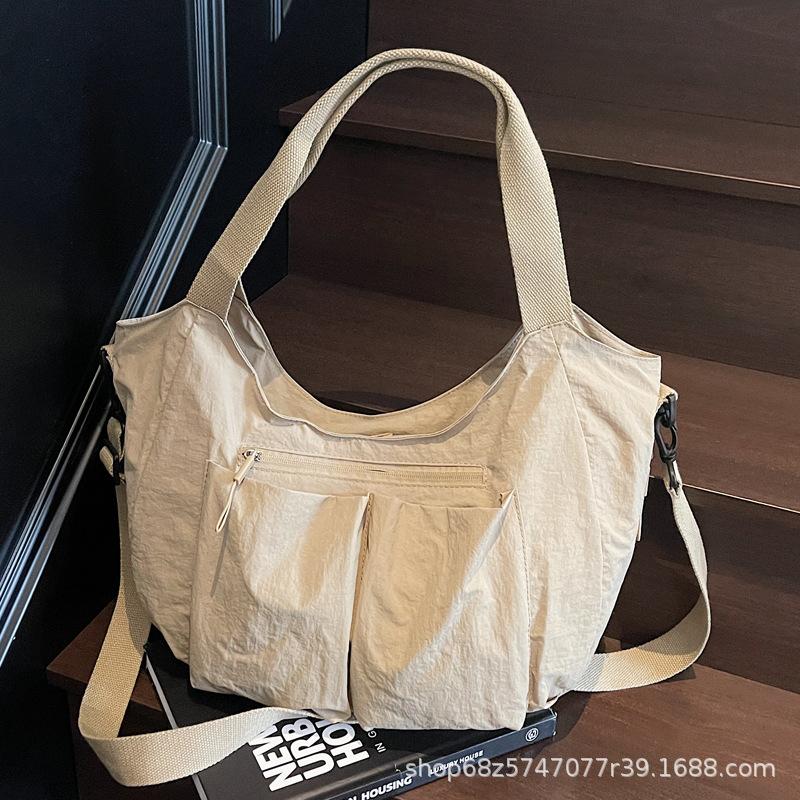 Bag Women's Casual Nylon Cloth Going Out Shoulder Underarm Bag 2025 New Splicing Commuter Shoulder Multi-layer Messenger Bag