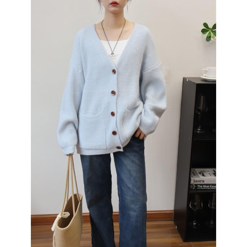 Autumn and winter new retro loose lazy wind knitted cardigan V-neck high-end sweater jacket women