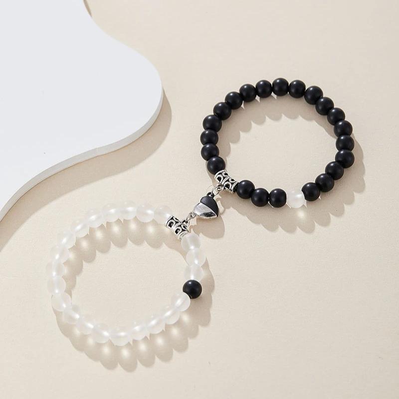 New Fashion Trend Love Heart Magnetic Bracelet 2 Pieces / Set of Men and Women Couples Personalized Party Accessories Gift