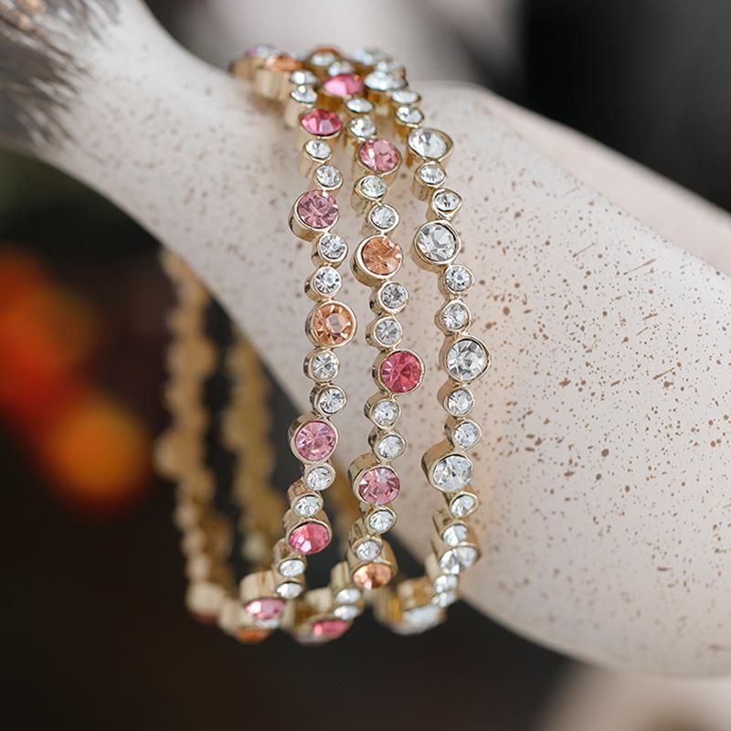 

Изысканный розовый браслет-богиня со стразами Standard разноцветный