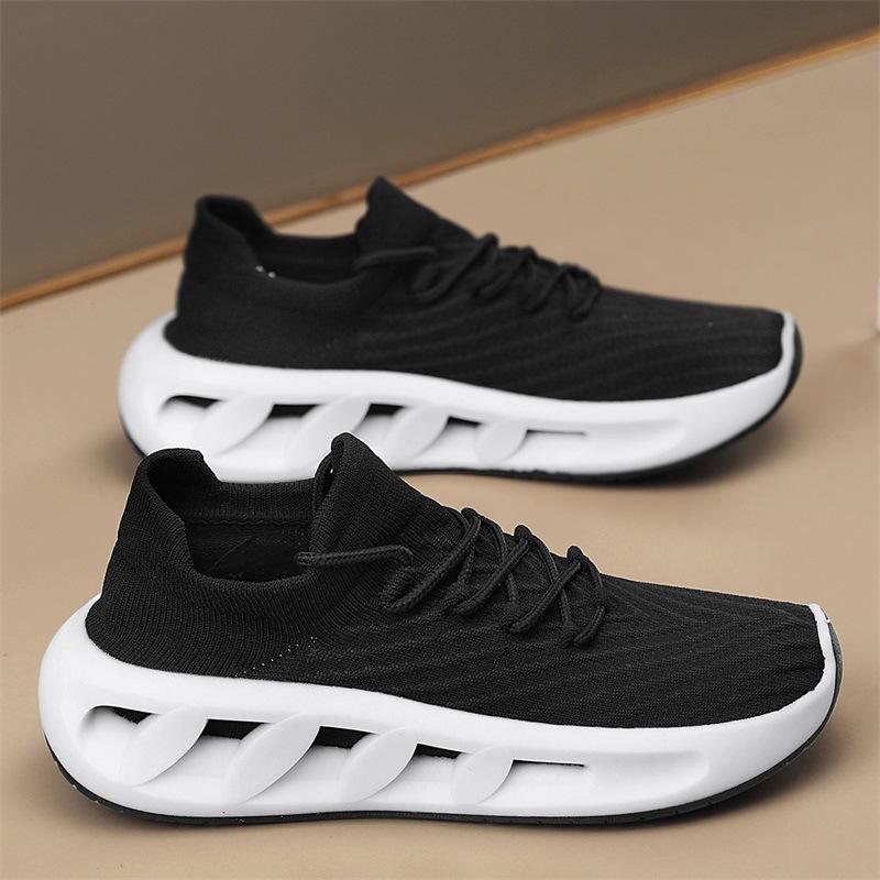 Spring and Summer New Men's Shoes Sports Shoes Mesh Breathable Running Shoes Thick Bottom Super Light Soft Bottom Men's Casual Shoes