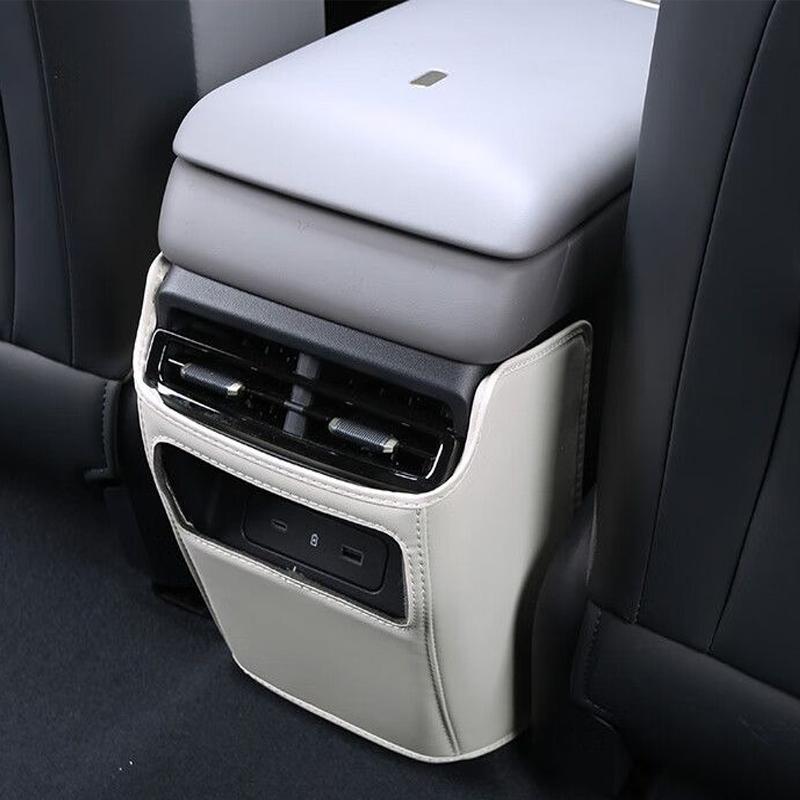 Car Seat Back Pad Anti-Kick Armrest Box Protector Cushion for Lynk & Co 07 EM-P 2026 2026 Anti-Dirty Mat Auto Accessories