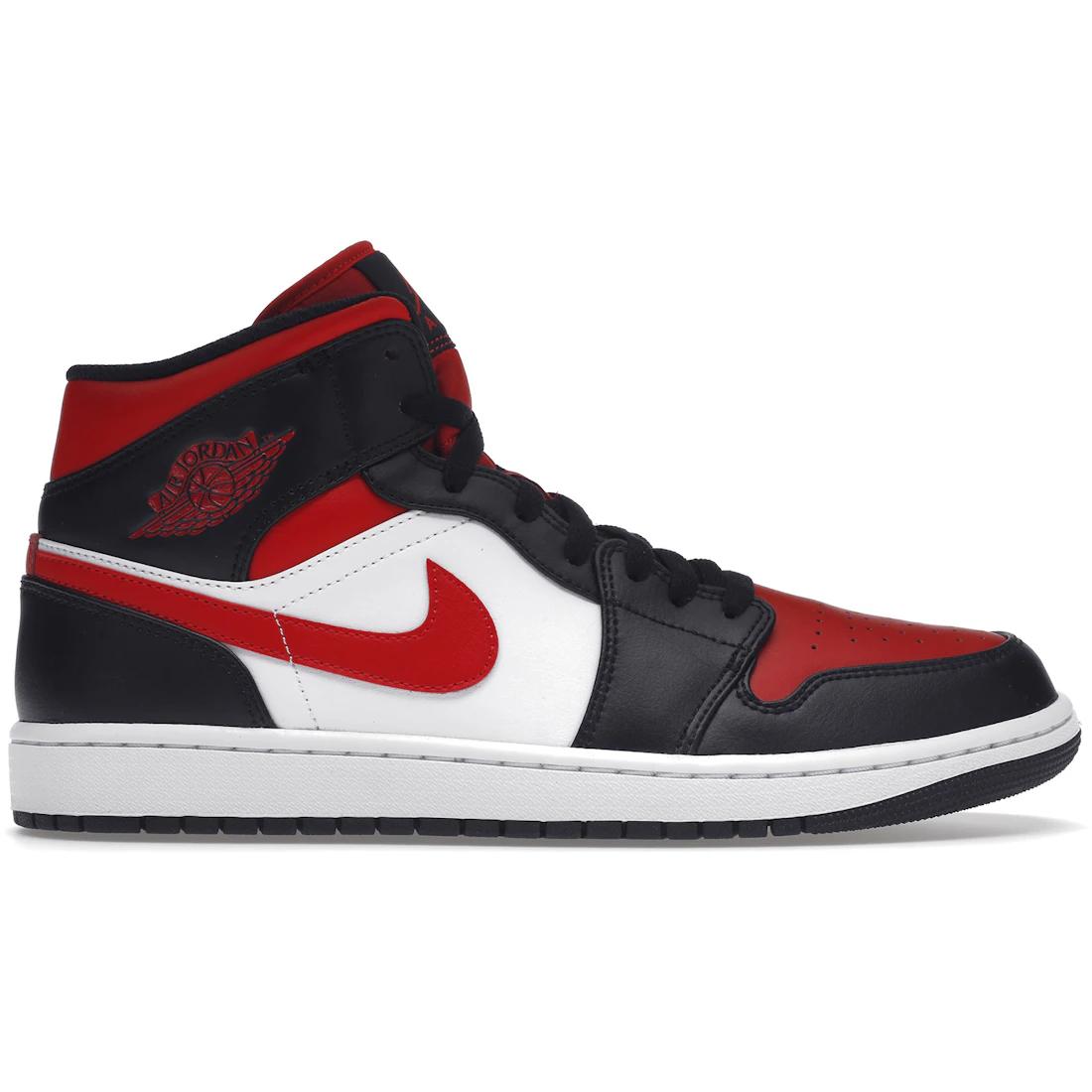 

Sneaker Jordan 1 Mid White Black Red (2022)(554724-079) 45