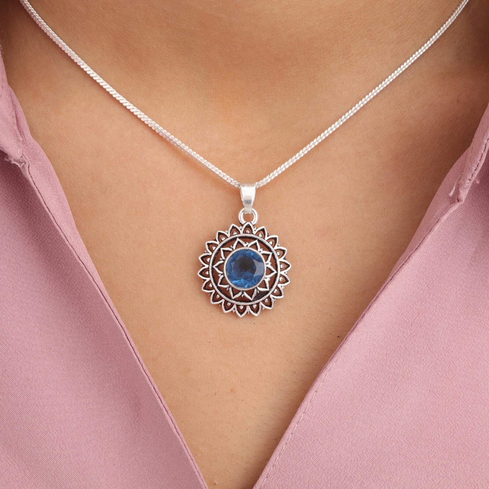 

London Blue Topaz Gemstone 925 Sterling Silver Jewelry Handcrafted Pendant 1.14 CP-30-11