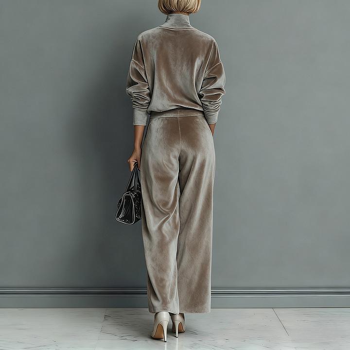 2025 Autumn/Winter Women's High-End Fashion Knit Two-Piece Set: Long Sleeve Top & Wide-Leg Pants