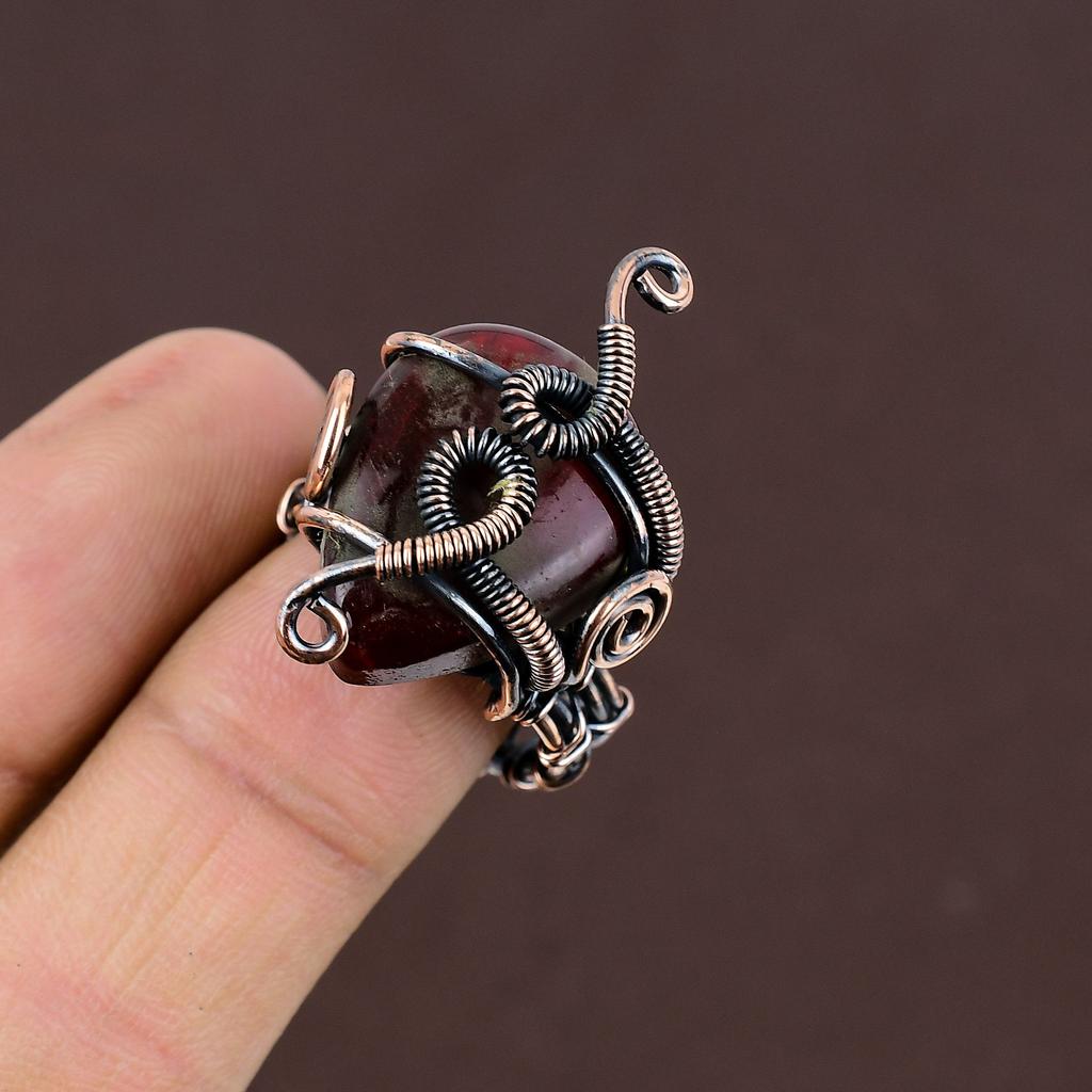 Natural Red Labradorite Gemstone Handmade Copper Wire Wrap Ring Size 9 W5b74