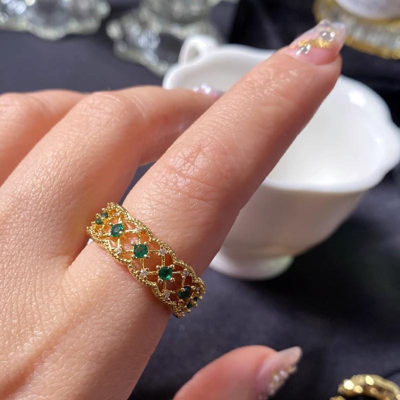 Stunning French Grooved Gold Plated Ring For Women With Unique Design And Green Quartz