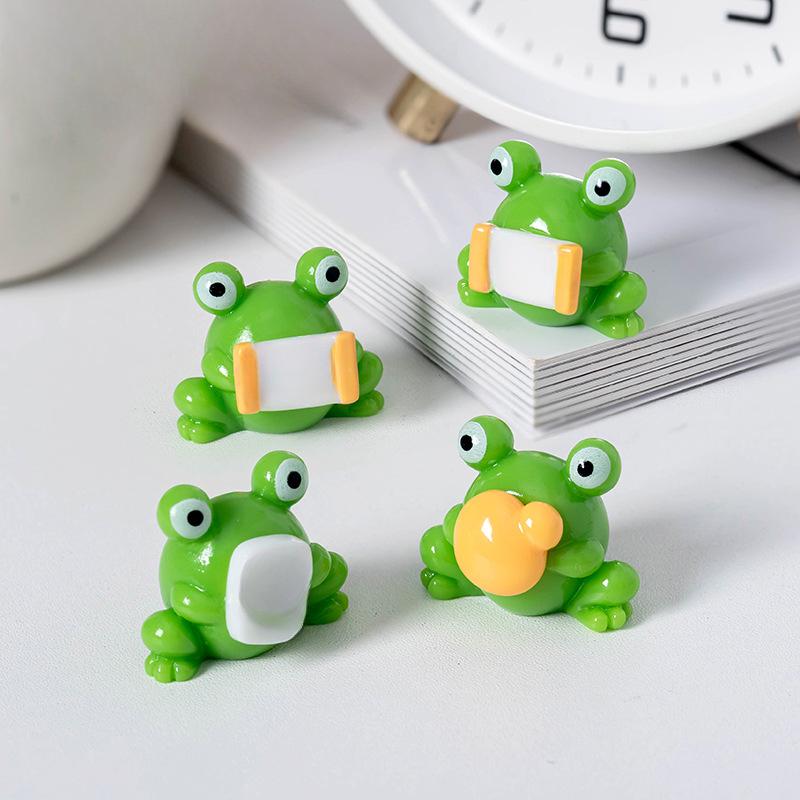 Micro Landscape Cute Relief Mood Small Frog Doll Resin Crafts Car Desktop Decoration Pieces