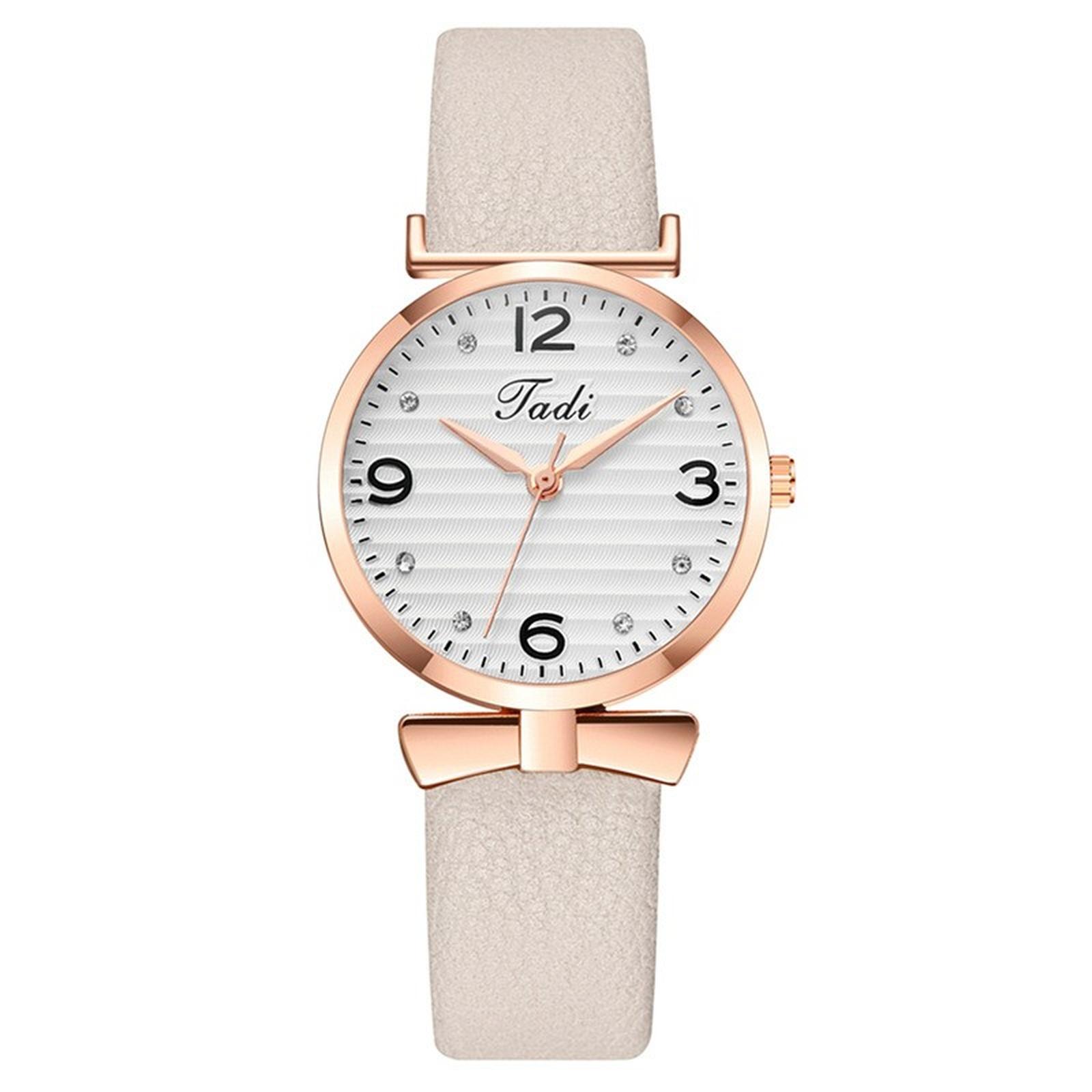 

Women Fashion Leather Watch One Size