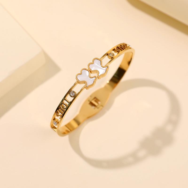 Bracelet Simple en Acier Inoxydable pour Femmes Style Coréen avec Fermoir en Titane Creux Incrusté de Diamants