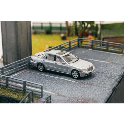 TARMACWORKS 1/64 Mercedes-Benz S-Class Brilliant Silver Metallic Finished Product T64G-072-SL