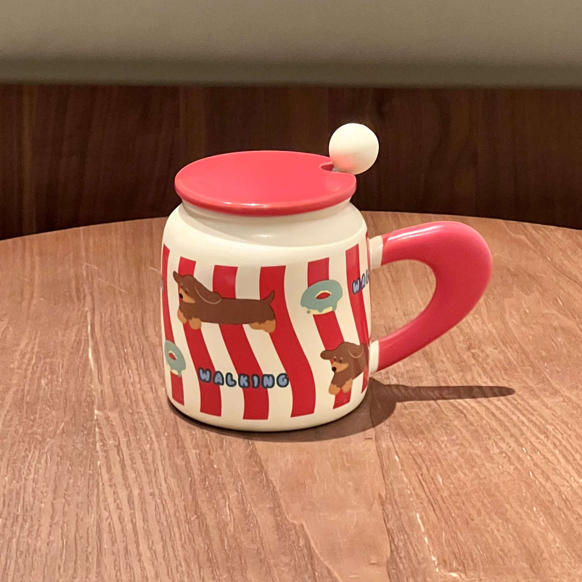 

High-value milk fufu sausage puppy ceramic mug with lid spoon children s birthday gift girls gift 401-500ml