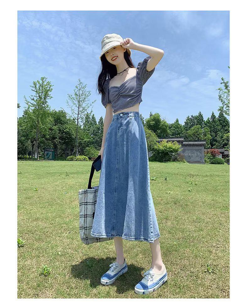 2024 High Waist Retro Denim Midi Skirt: Slimming, Fashionable, Hip-Covering Draped Design