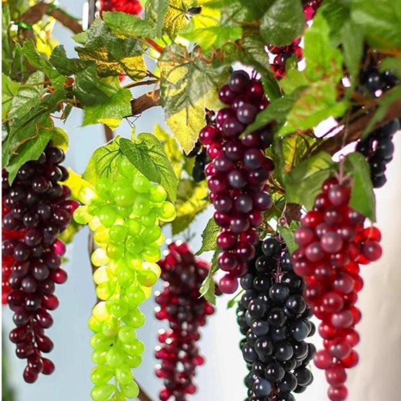 1Pcs Realistic Plastic Artificial Grapes Bunches Simulation Fake Fruit with Leaves for Vintage Home Decor Party Table Display