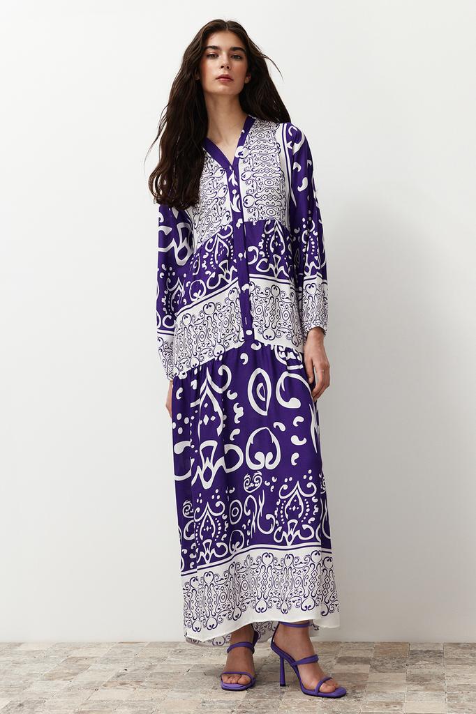 Women's Hijab Dress New Season Fashion Fuchsia Shawl Patterned Button Detailed Woven Dress