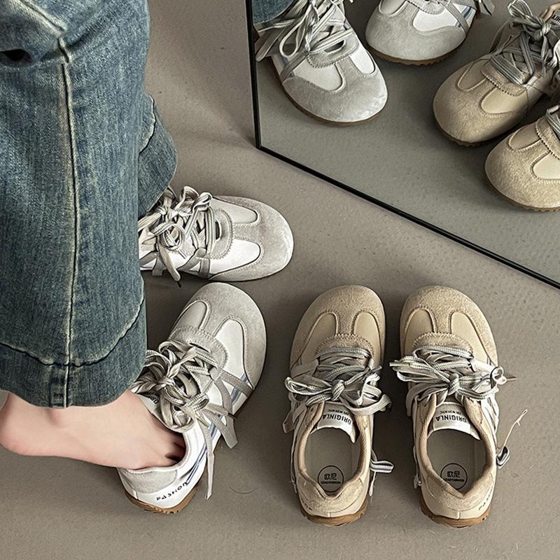 Versatile color matching comfortable pair of shoelaces sports and leisure board shoes women's summer fashion retro flat-bottomed breathable German