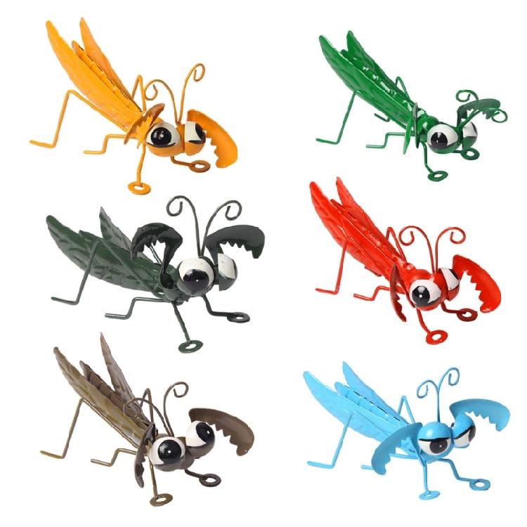 Iron Insect Sculpture Iron Locust Toy Animal Display Metal Locust Ornament
