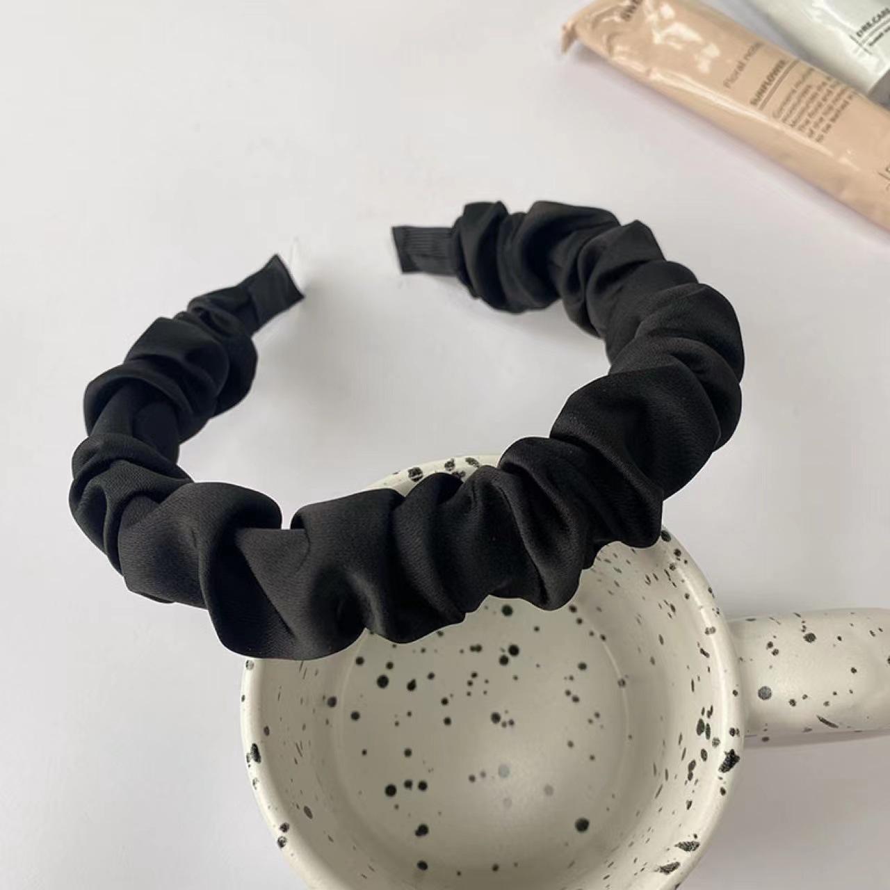 

Широкая повязка на голову в корейском стиле из плиссированного шелка